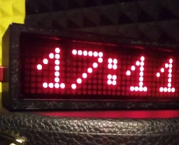 Building a minimalist network-updated digital clock with an Arduino Nano ESP32 | Arduino Blog
