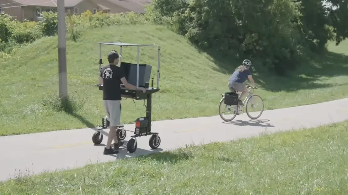 Walking Desk Is More Annoying Than A Standing Desk