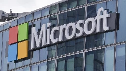 Thousands report outage affecting Microsoft services like Outlook